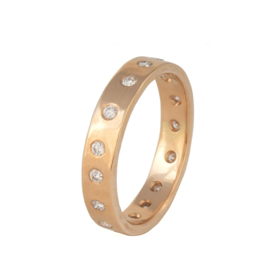 Hammered Band with Diamonds