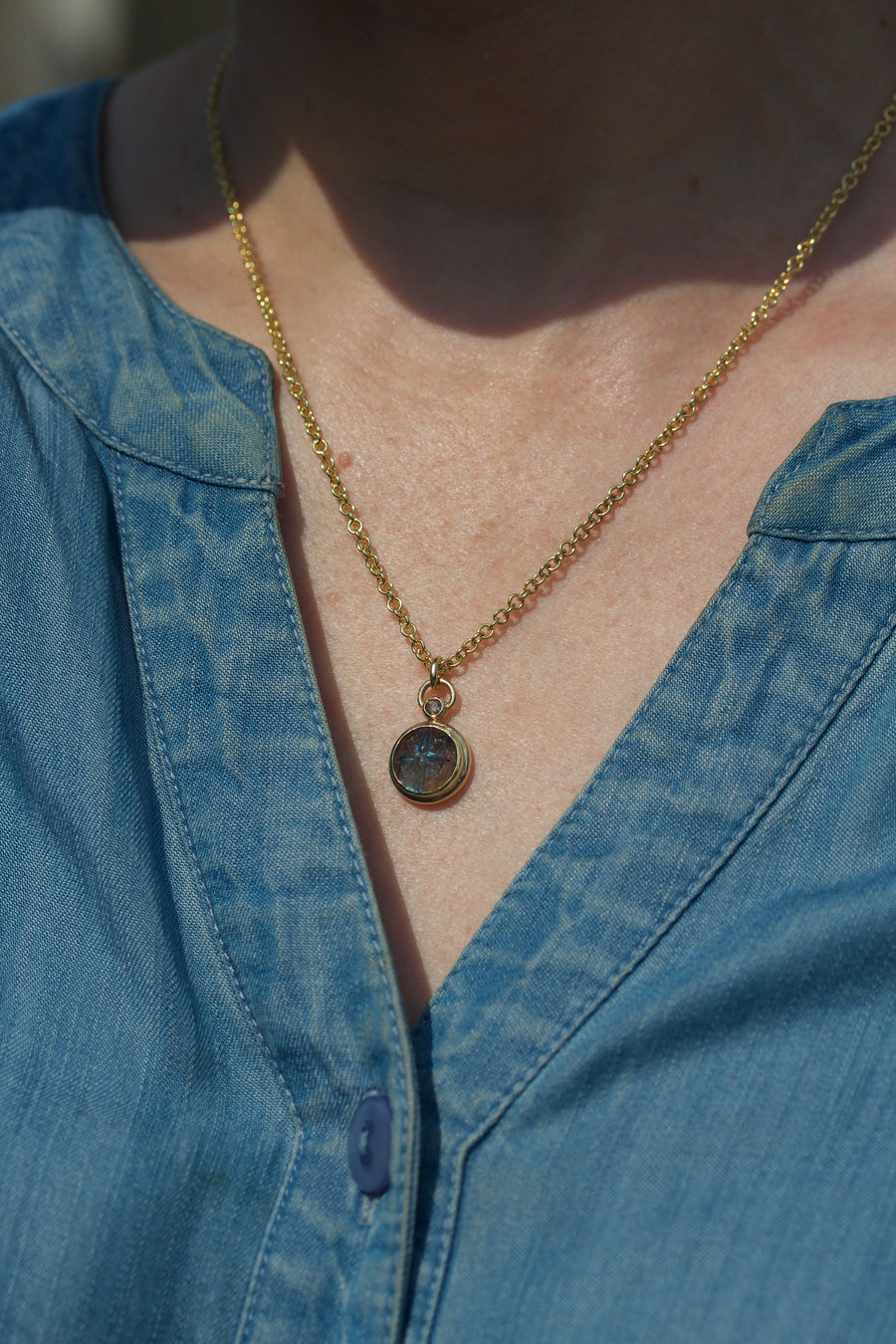 Carved Labradorite Pendant with Rose Cut Diamond