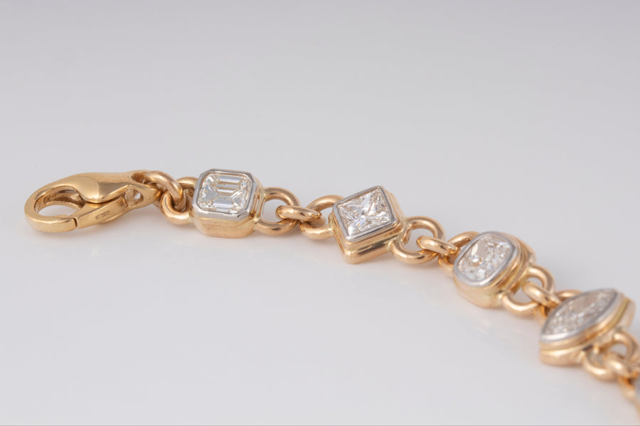 Bracelet with Ten Diamonds