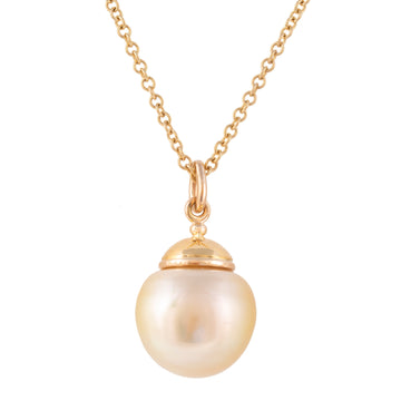 Pearl Pendant Necklace