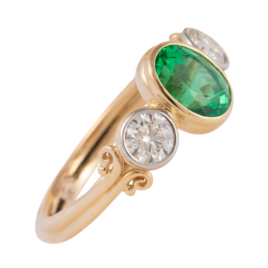 Emerald & Diamonds Ring
