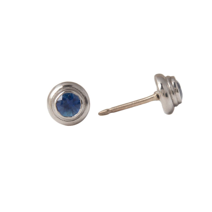Blue Sapphire Stud Earring in Platinum