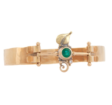 Custom Leaf & Curl Spring Bracelet with Emerald