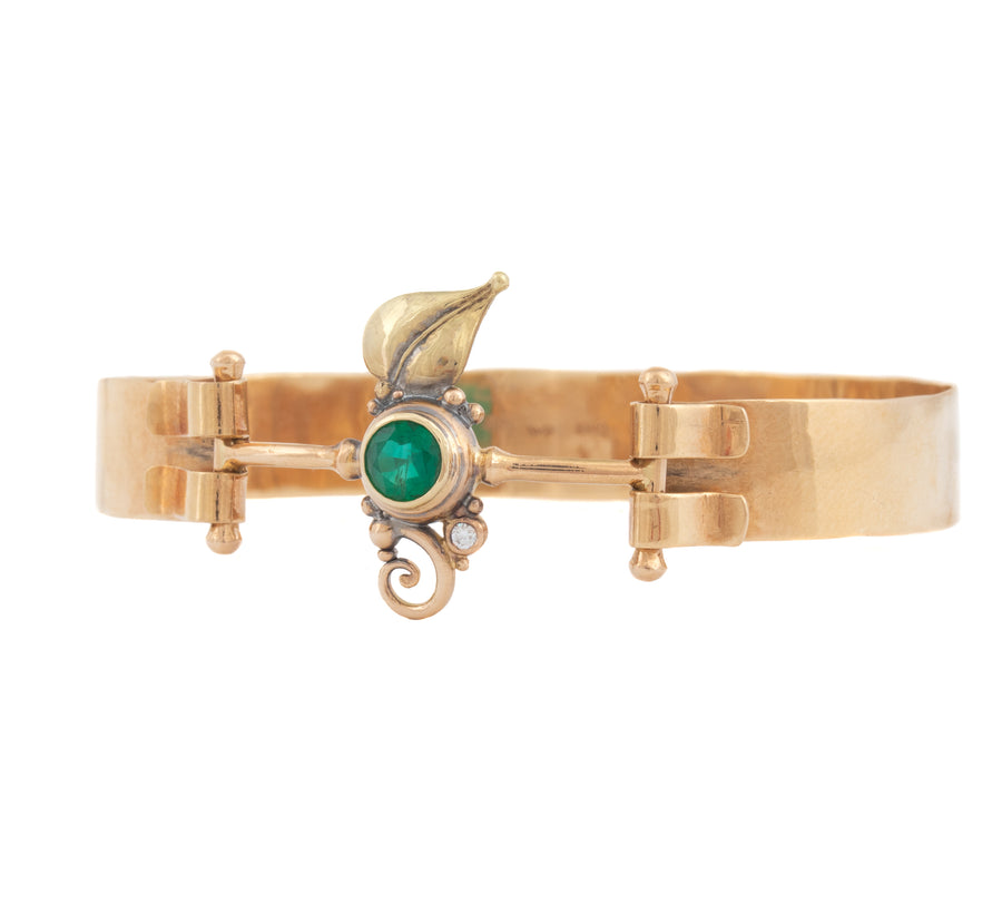 Custom Leaf & Curl Spring Bracelet with Emerald