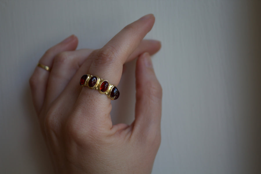 All-Around Ring with Garnets